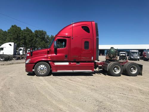 FREIGHTLINER CASCADIA 125