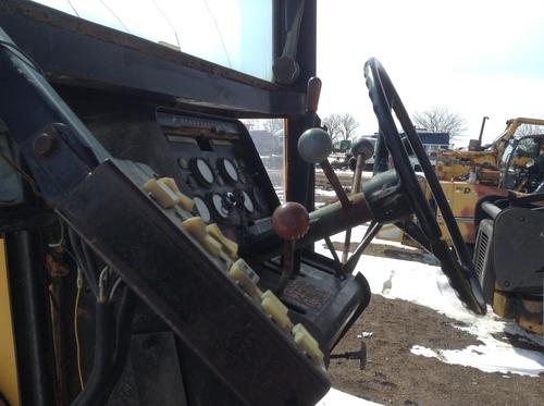 JOHN DEERE 770