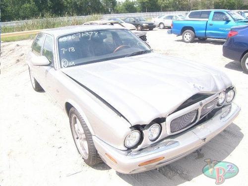 JAGUAR XJ8