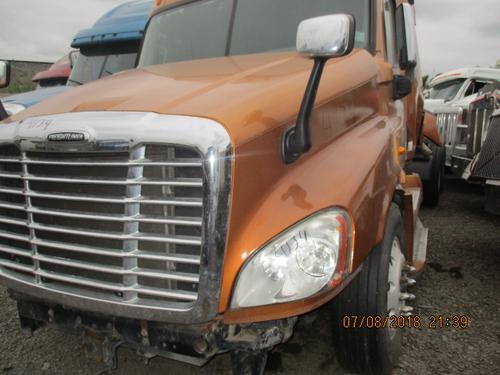 FREIGHTLINER CASCADIA 125