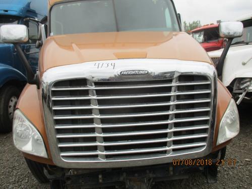 FREIGHTLINER CASCADIA 125