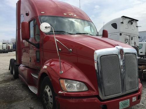 KENWORTH T700