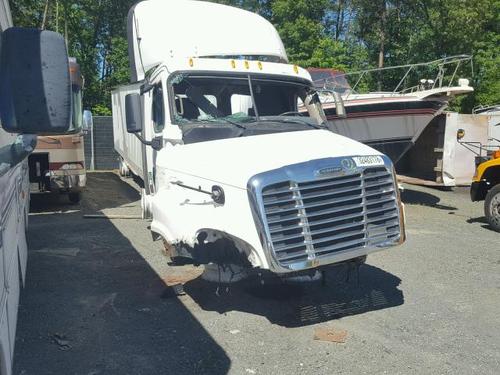 FREIGHTLINER CASCADIA