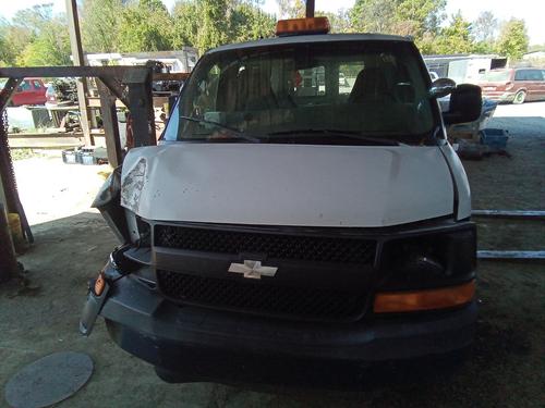 CHEVROLET EXPRESS 2500 VAN