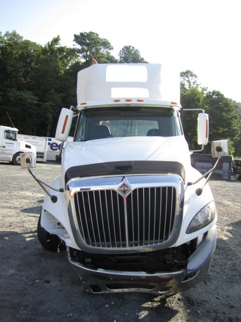 INTERNATIONAL PROSTAR 122