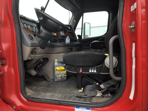 FREIGHTLINER CASCADIA 125BBC