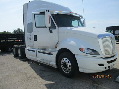 INTERNATIONAL PROSTAR 122
