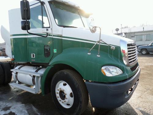 FREIGHTLINER COLUMBIA 112