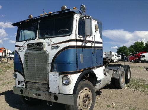 FREIGHTLINER FLT