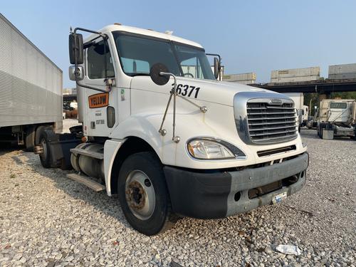 FREIGHTLINER COLUMBIA 120