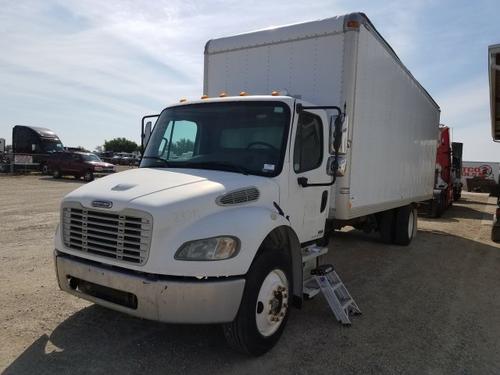 FREIGHTLINER M2 106