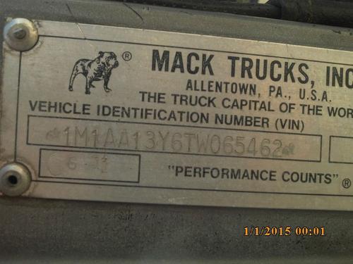 MACK CH613