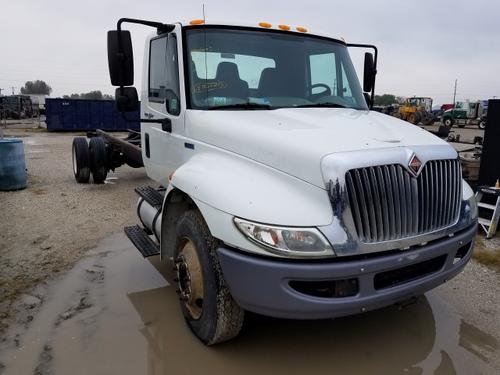 INTERNATIONAL 4300