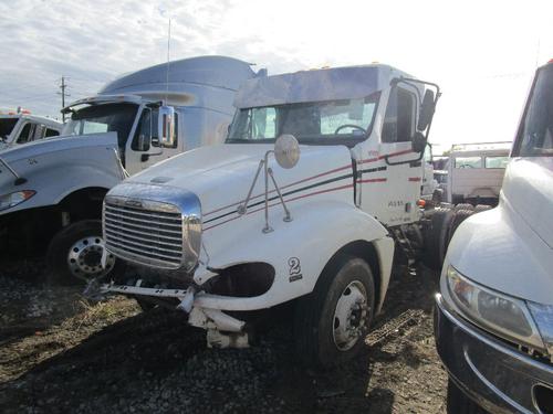 FREIGHTLINER COLUMBIA 120