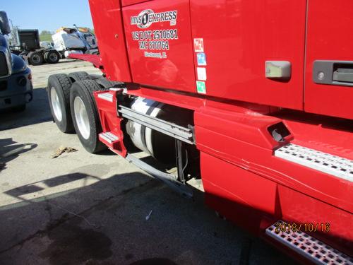 VOLVO VNL