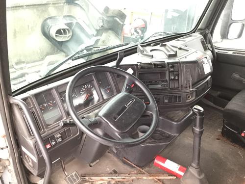 VOLVO VNM