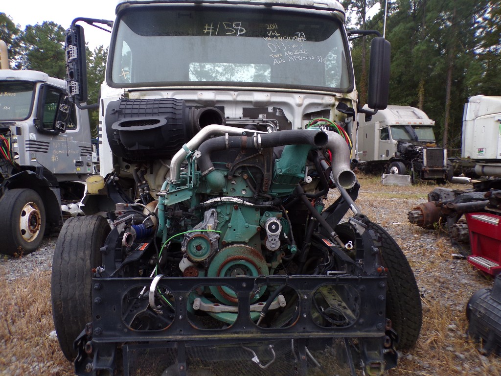 VOLVO VNL