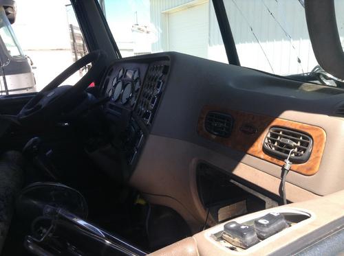 Peterbilt 389