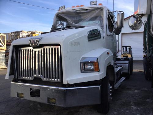 WESTERN STAR 4700SBA