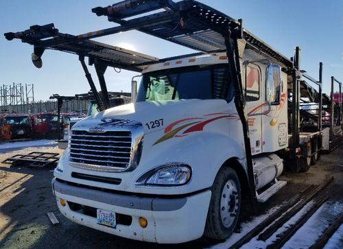 FREIGHTLINER COLUMBIA 120