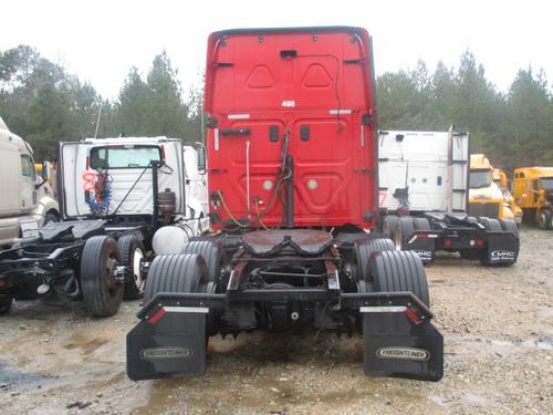 FREIGHTLINER CASCADIA 132