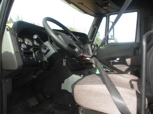 INTERNATIONAL PROSTAR 122