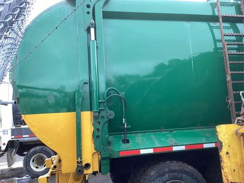 MACK LEU613