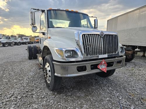 INTERNATIONAL 7400