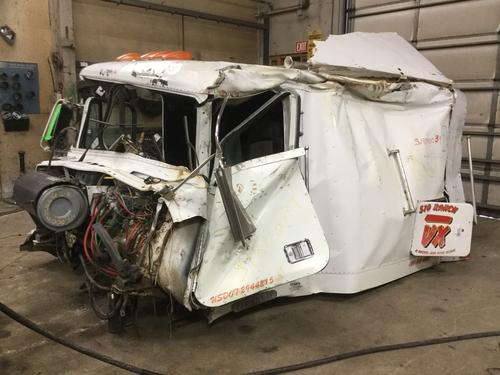 FREIGHTLINER FLD112