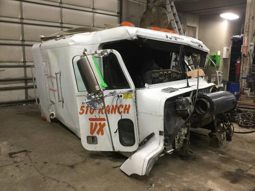 FREIGHTLINER FLD112