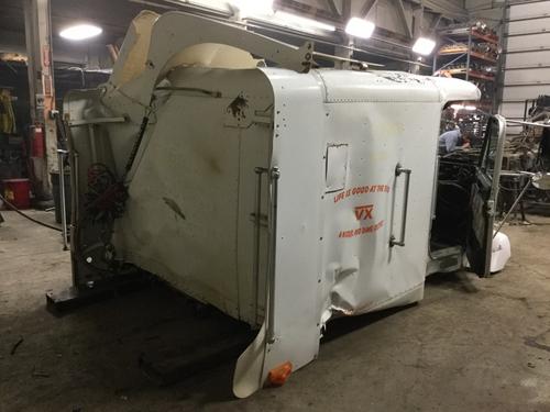 FREIGHTLINER FLD112