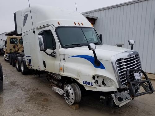 FREIGHTLINER CASCADIA 125