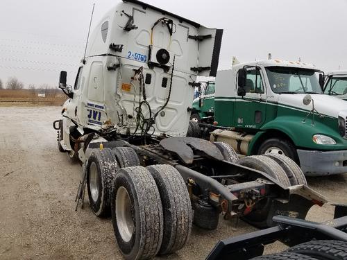 FREIGHTLINER CASCADIA 125