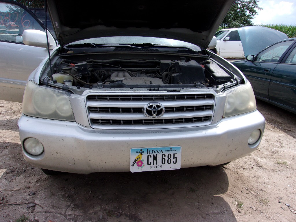 TOYOTA HIGHLANDER