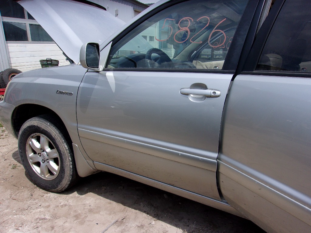 TOYOTA HIGHLANDER