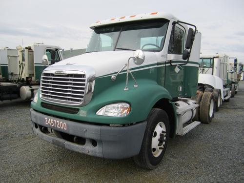 FREIGHTLINER COLUMBIA 112