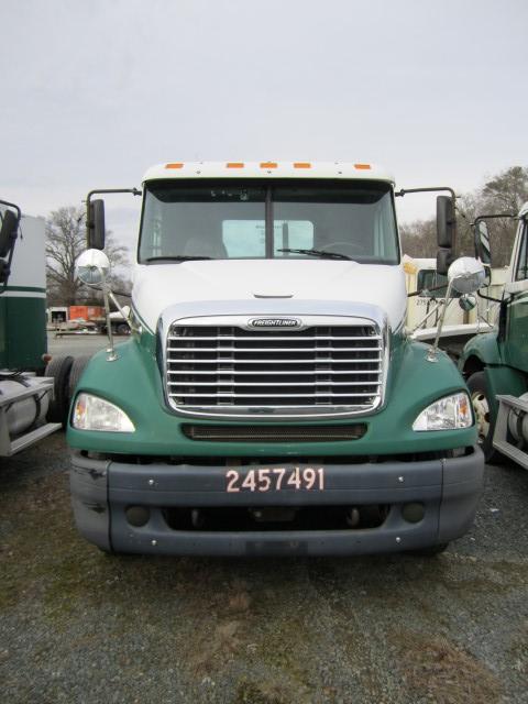 FREIGHTLINER COLUMBIA 112