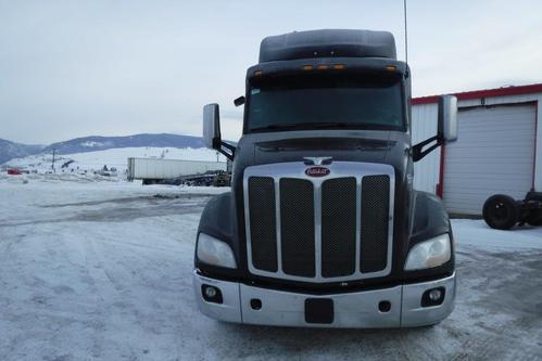 PETERBILT 579