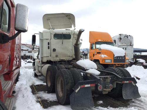 FREIGHTLINER COLUMBIA 120