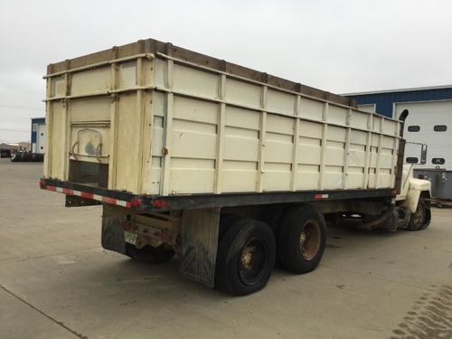 INTERNATIONAL 2000 FLEETSTAR