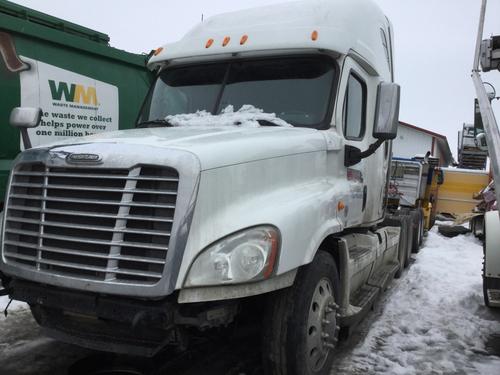 FREIGHTLINER CASCADIA 125