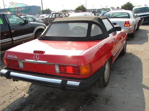 MERCEDES-BENZ MERCEDES 560