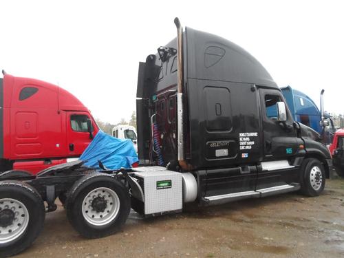 FREIGHTLINER CASCADIA