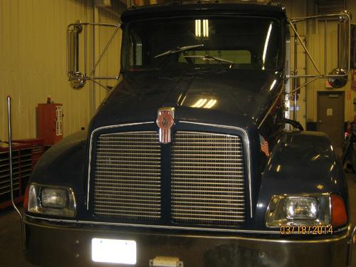 KENWORTH T300