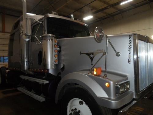 WESTERN STAR TR 4900E