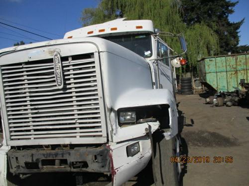 FREIGHTLINER FLD120