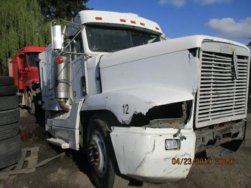 FREIGHTLINER FLD120