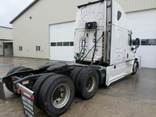 FREIGHTLINER CASCADIA 125