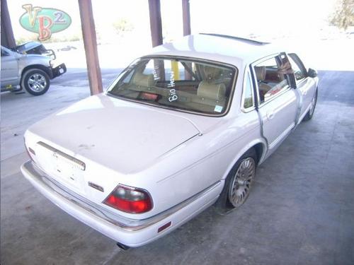 JAGUAR XJ6