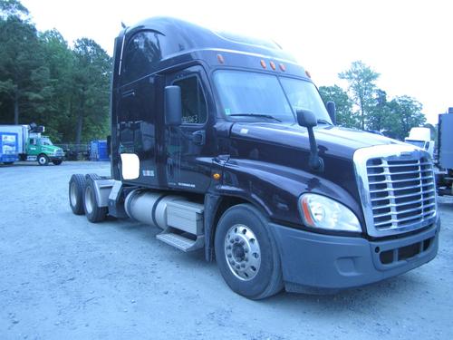 FREIGHTLINER CASCADIA 125